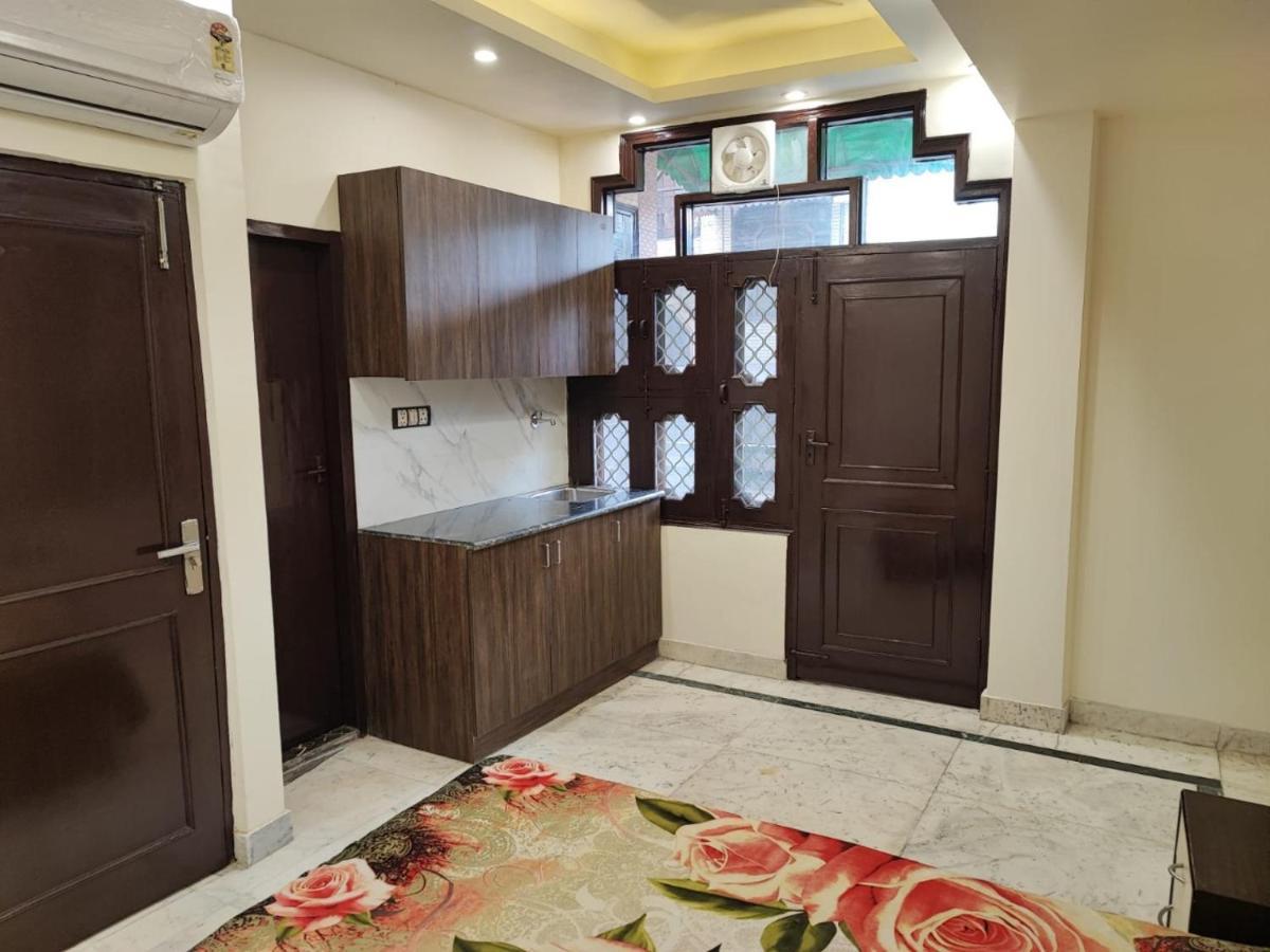 Sun Moon Residency And Apartments, Hotels In Rohini 德里 外观 照片