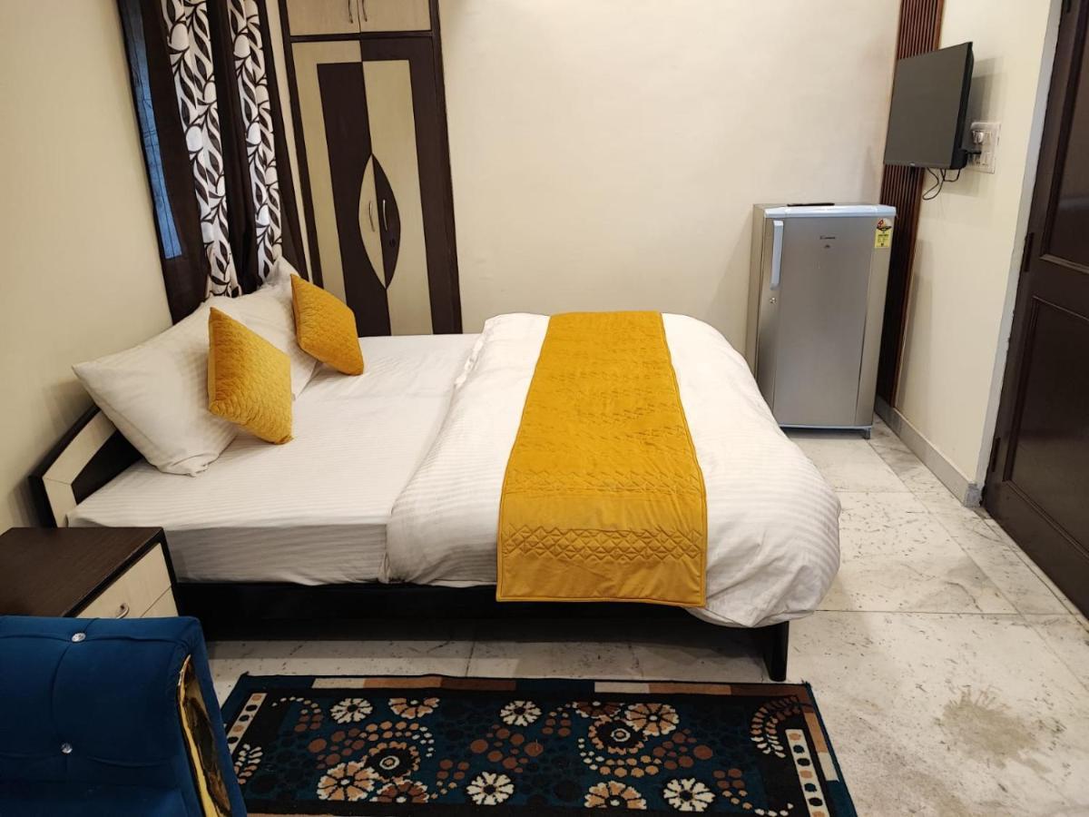 Sun Moon Residency And Apartments, Hotels In Rohini 德里 外观 照片